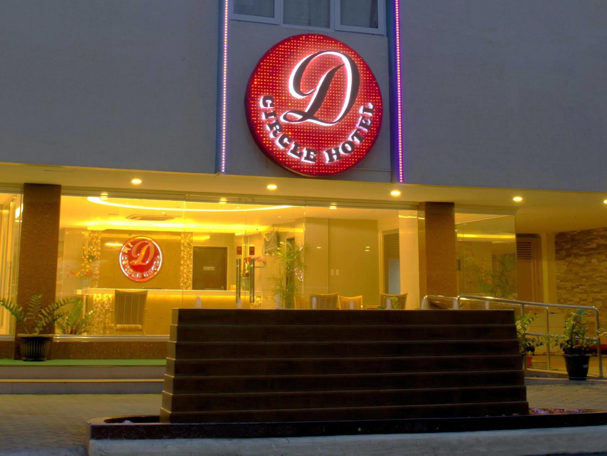 D Circle Hotel Manilla Buitenkant foto