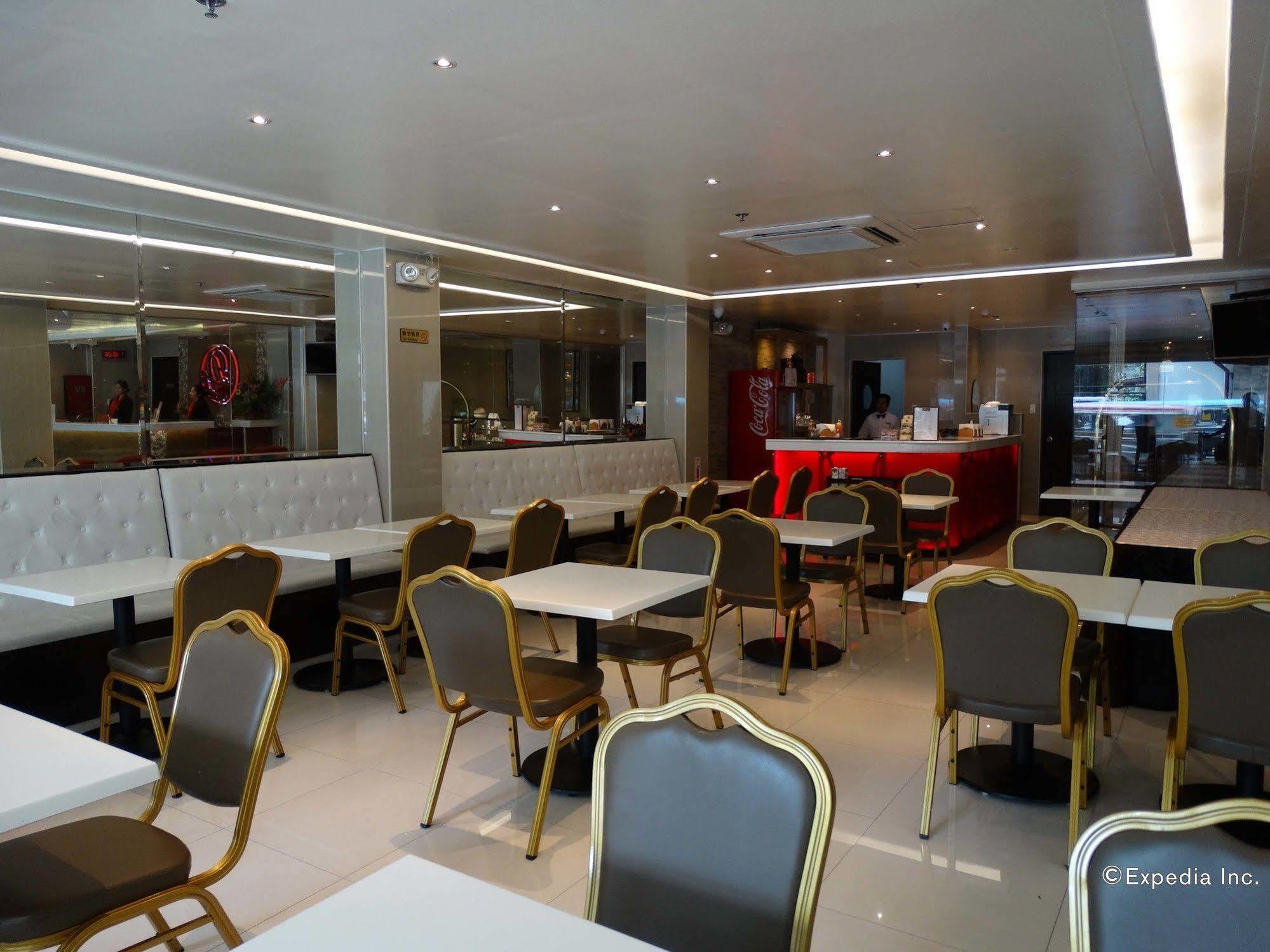 D Circle Hotel Manilla Buitenkant foto