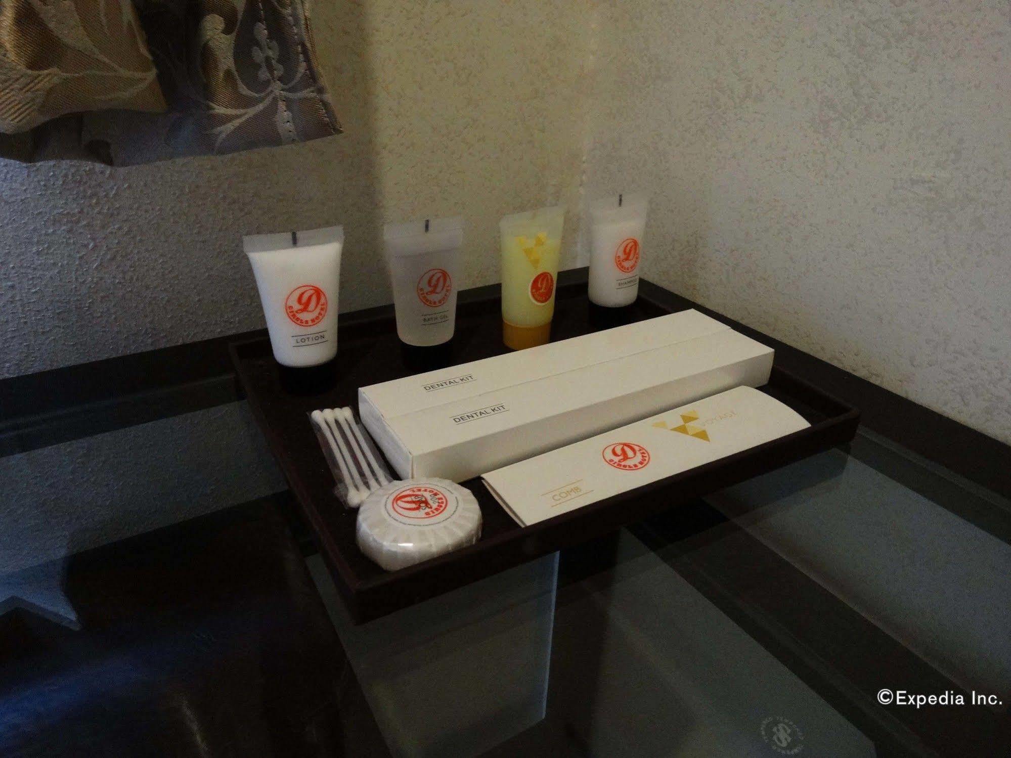 D Circle Hotel Manilla Buitenkant foto